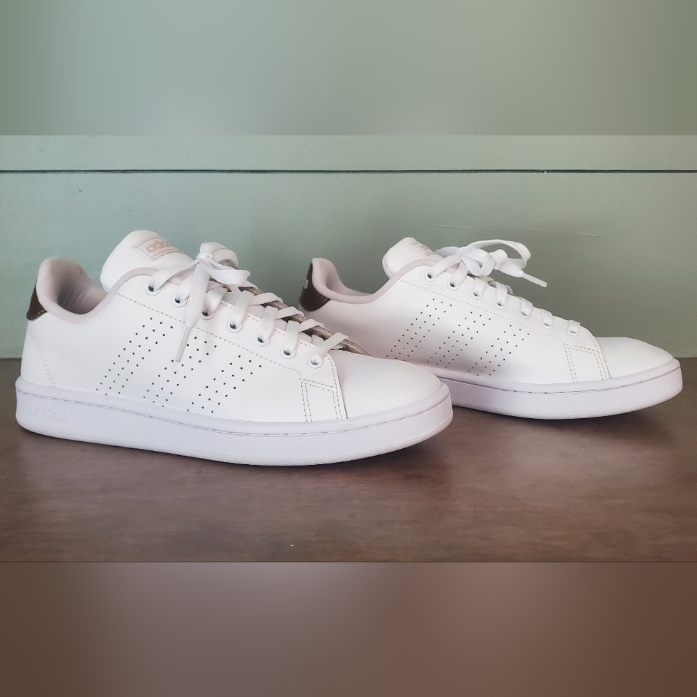Adidas Advantage Women's Sneakers 9 1/2